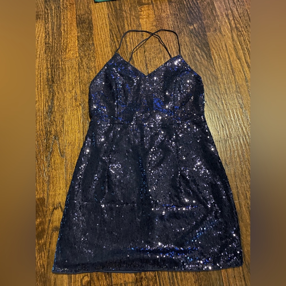 Blue sequin dress M / 6